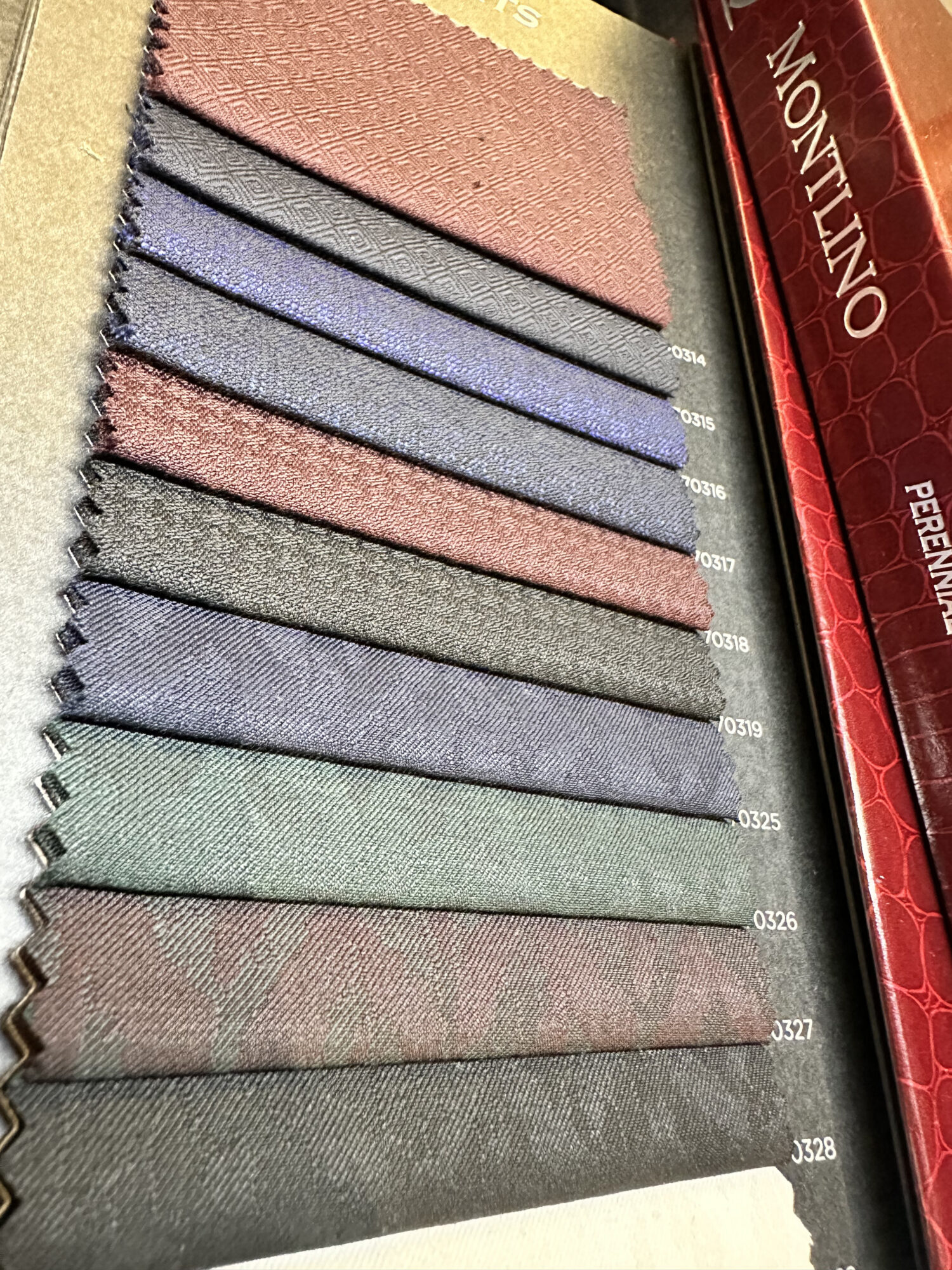 Montlino - Events - Super 120 Worsted Wool