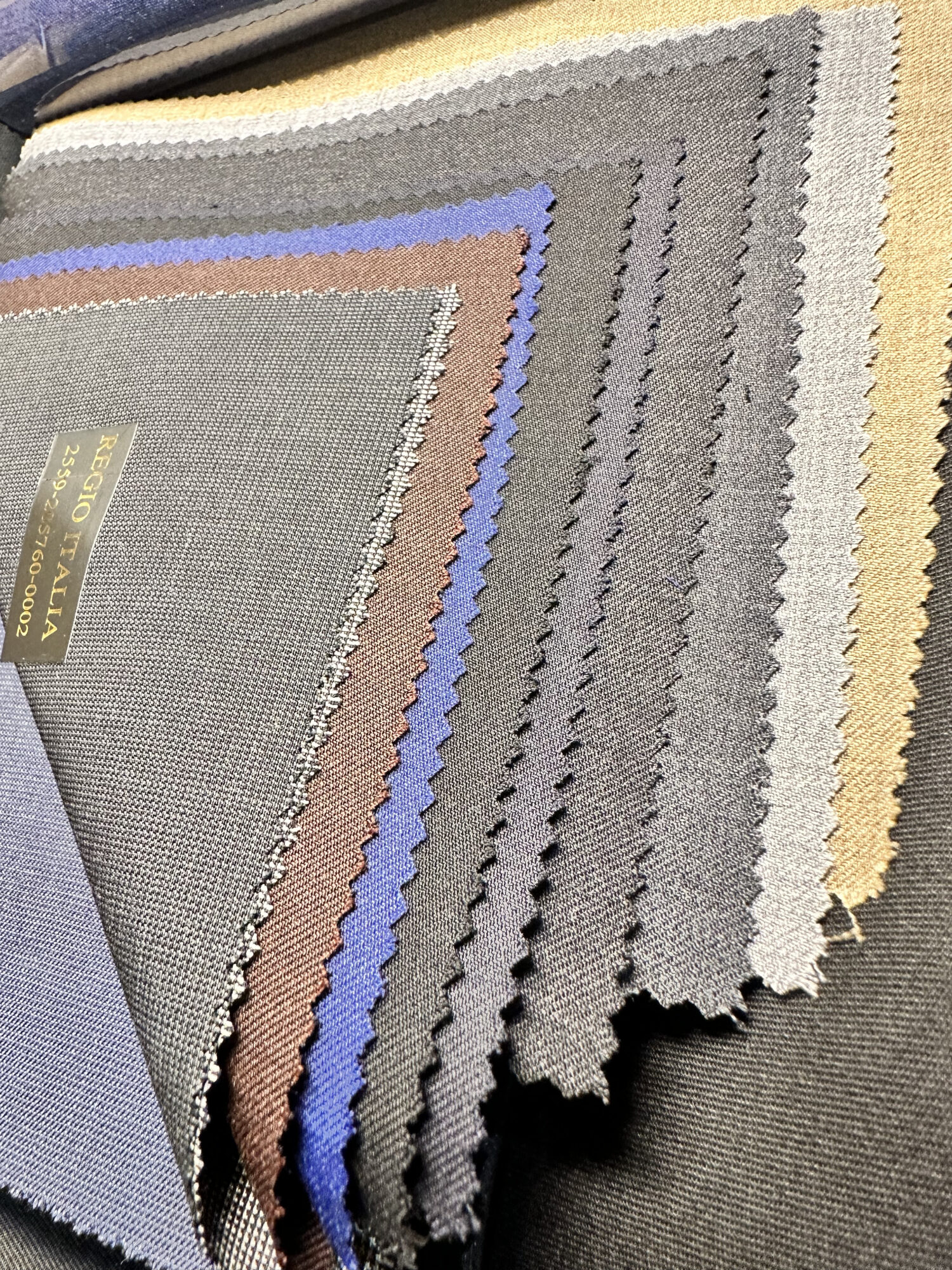 Regio Italia - Super 100s Wool - Super 100s Wool